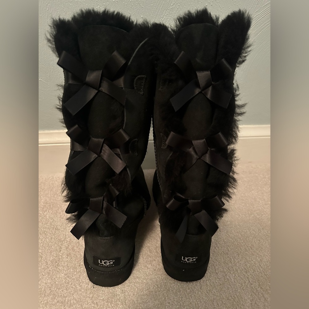 UGG Classic Bailey Bow Black Boots